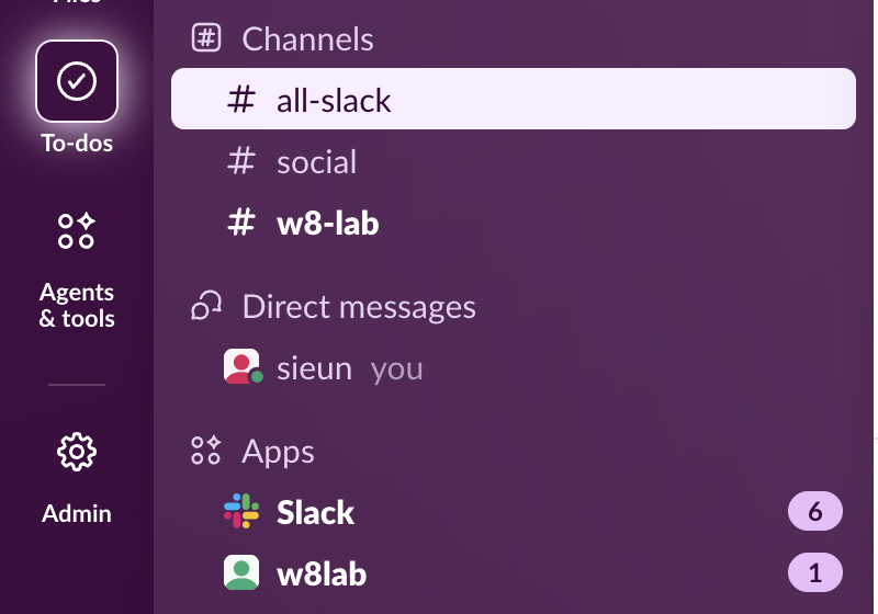 The Slack sidebar after marking messages unread: the channel w8-lab is in bold under Channels, and the app w8lab under Apps has a badge with the number 1
